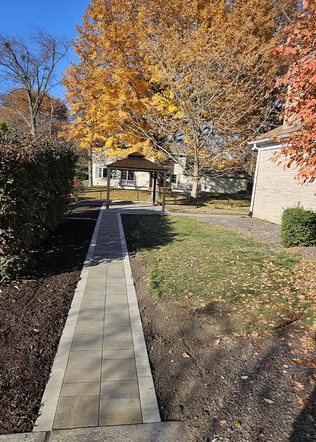 Monarch Landscaping - Projects - Considine decorative concrete walkway and patio - finished product - Springfield, IL