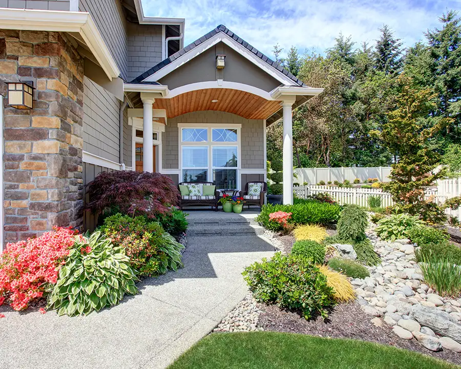 residential landscaping contractors near rochester illinois